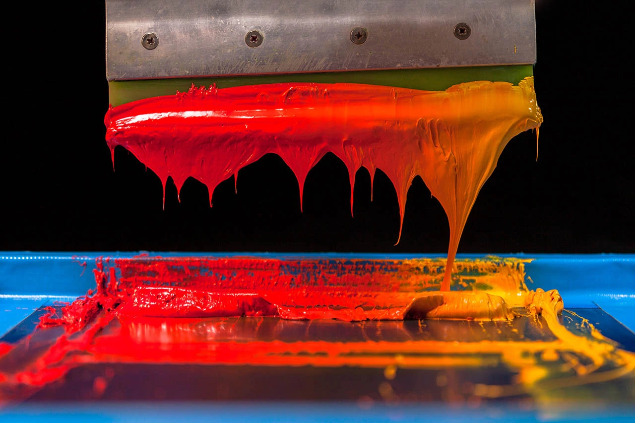 How to Reduce Plastisol Ink Use: Eco-Alternatives